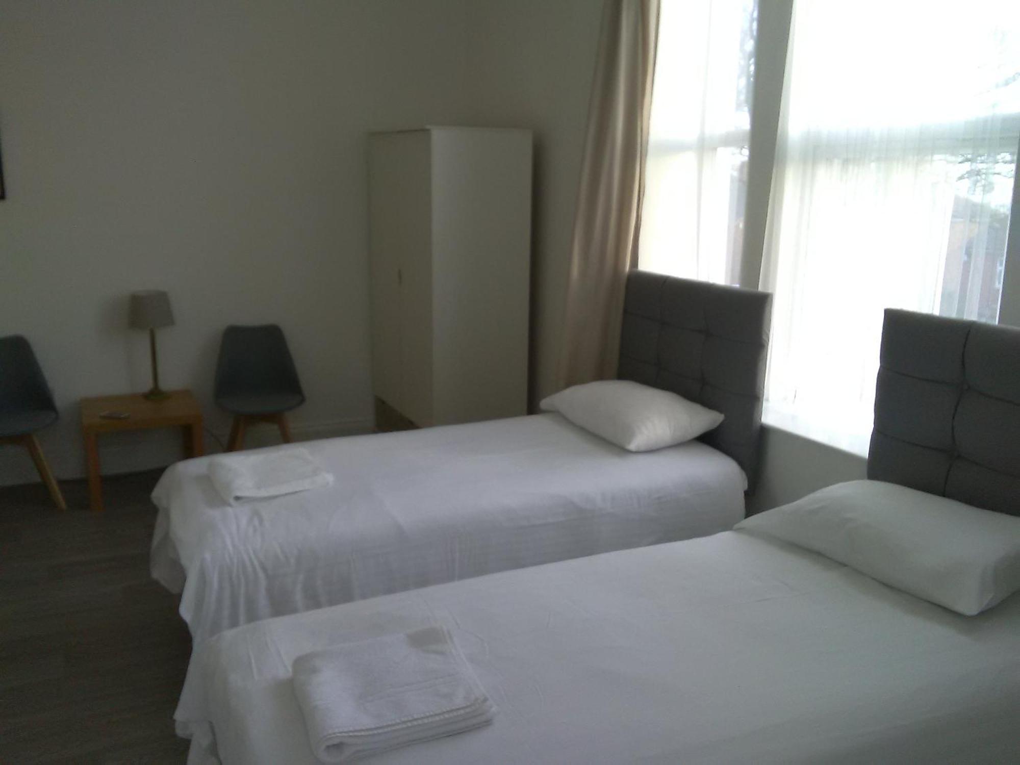 Clifton Hotel Newcastle Rum bild